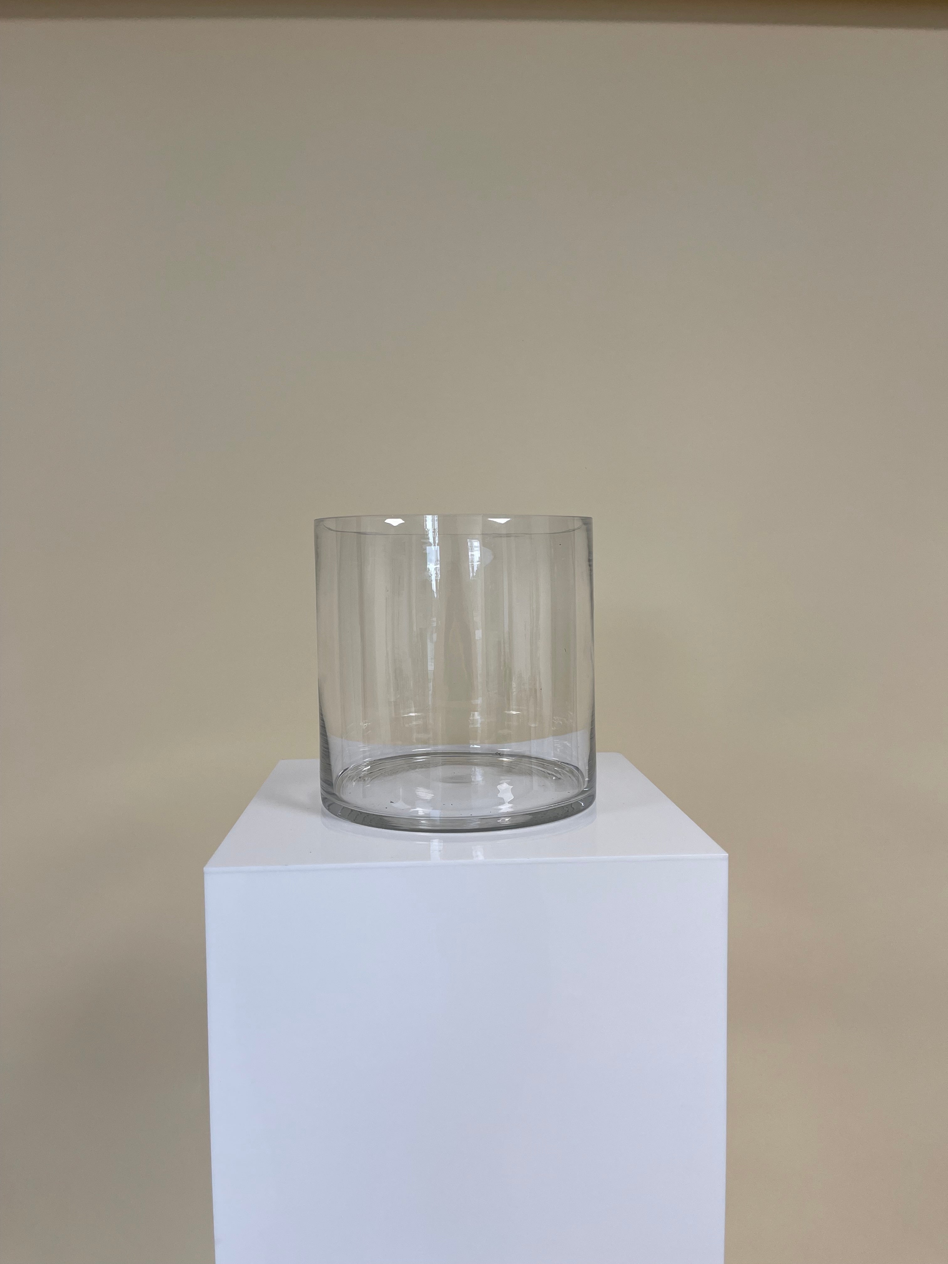 Glass vase