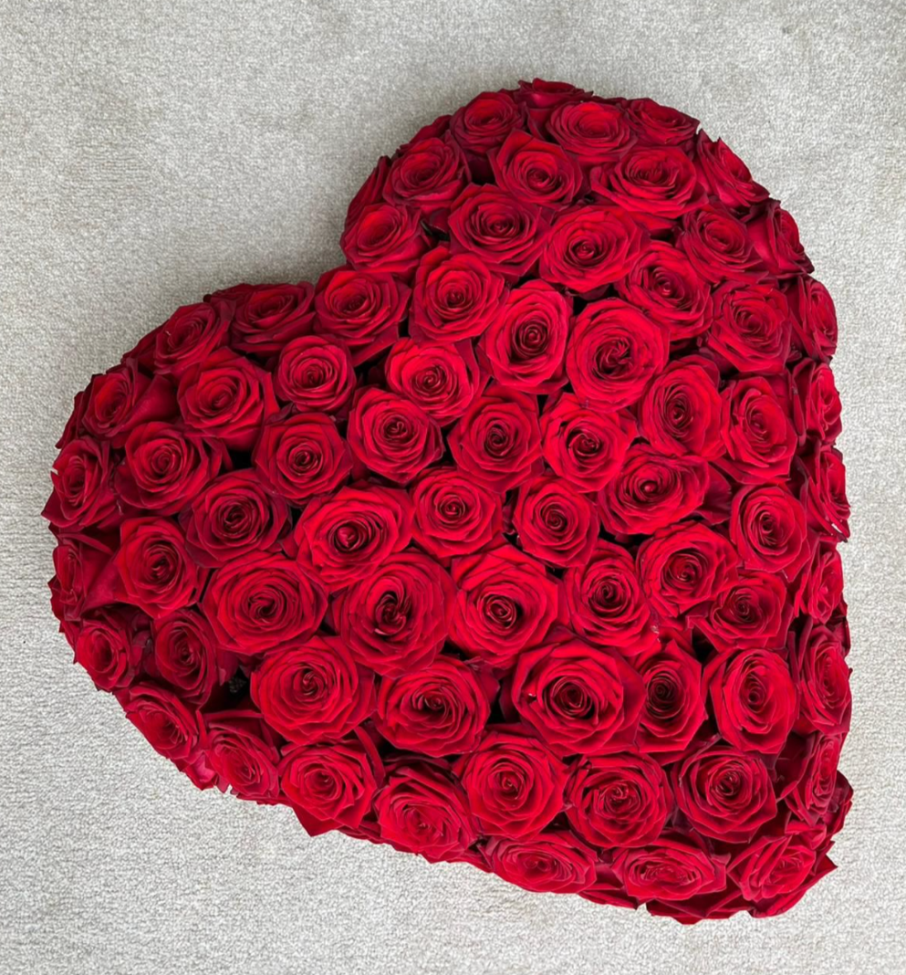 Loving Red Roses