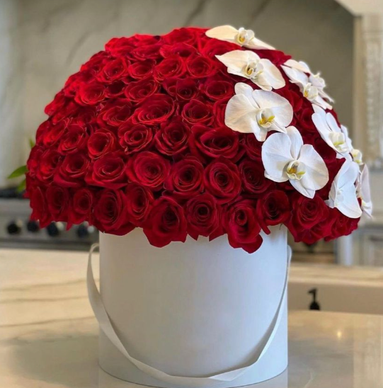 Romantic Hatbox